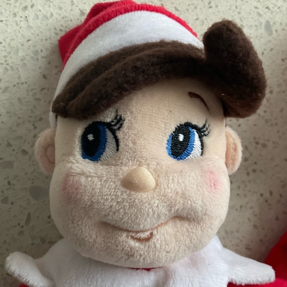 Two plush Elf on the Shelf plush shelf sitter dolls - Picture 5 of 6